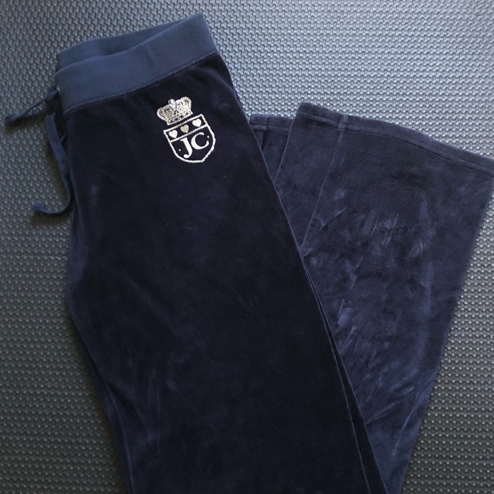 Juicy Couture Original Velour Wide Leg Track Pants - Picture 4 of 7